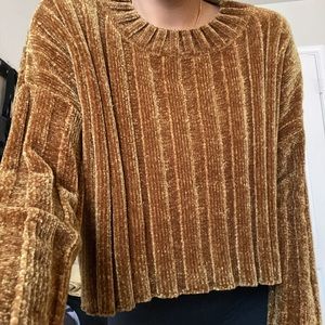 Bronze/mustard sweater